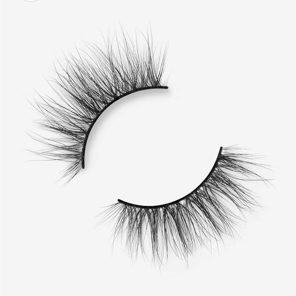 Half False Lashes from Lilly Lashes - Picture 4 of 7